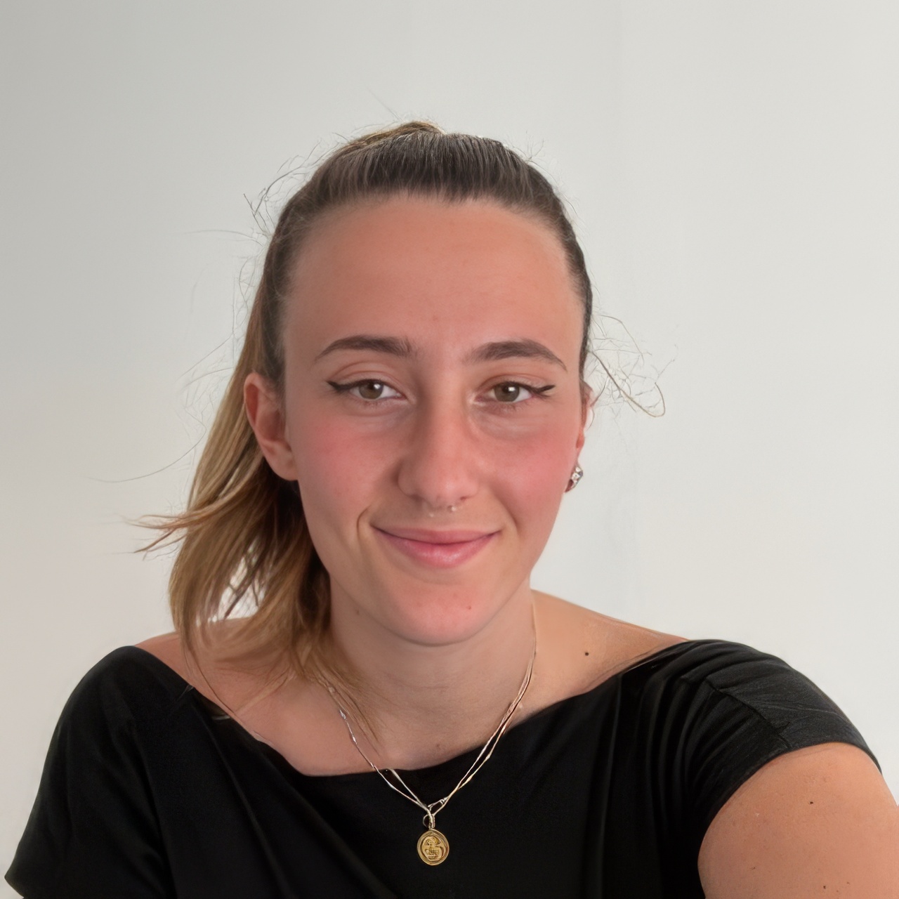 Lucia  Velasco Romero 